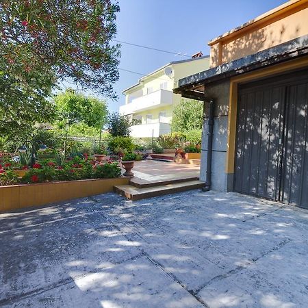 Apartment Oleander Mali Lošinj Exterior foto