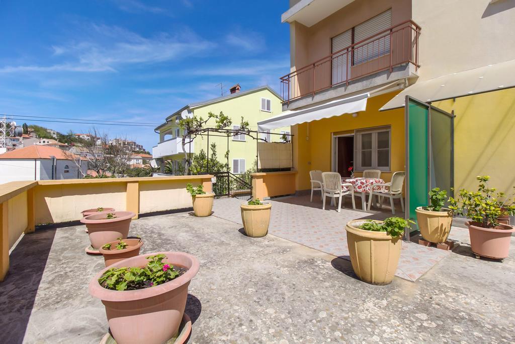 Apartment Oleander Mali Lošinj Exterior foto