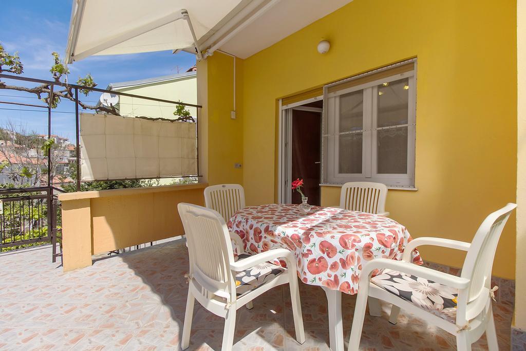 Apartment Oleander Mali Lošinj Exterior foto